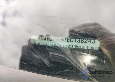 2014 Jeep Grand Cherokee Laredo from USA, damaged, VIN 1C4RJFAG0EC138243